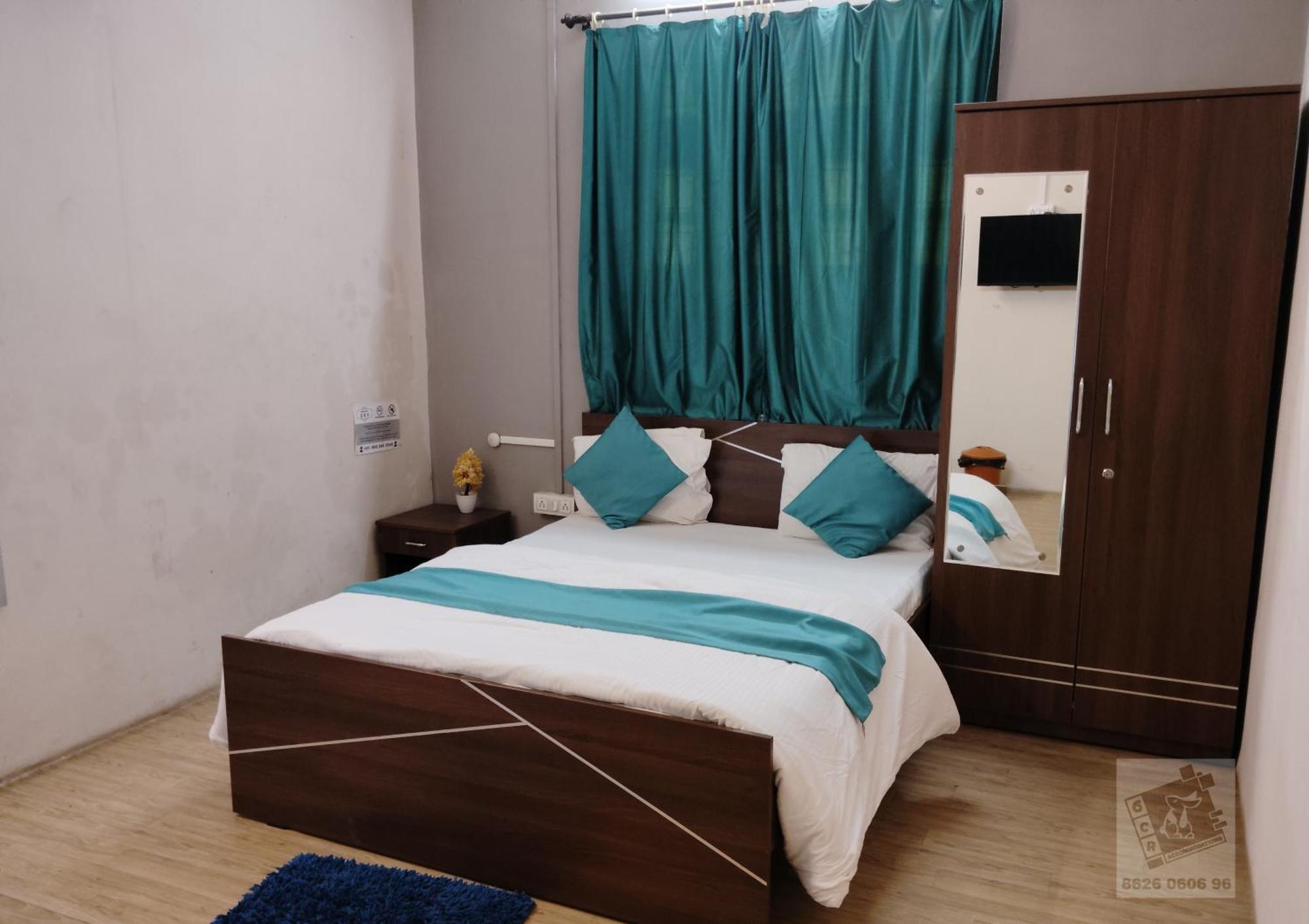 6 Cr Hotel Natraj Railway Station Аурангабад Екстериор снимка