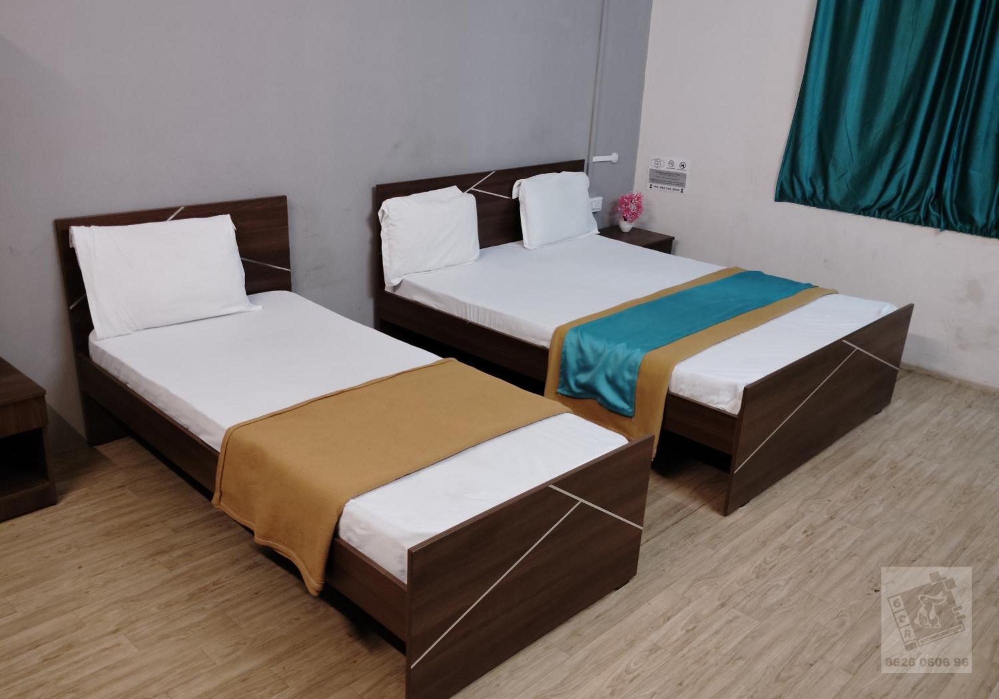 6 Cr Hotel Natraj Railway Station Аурангабад Екстериор снимка